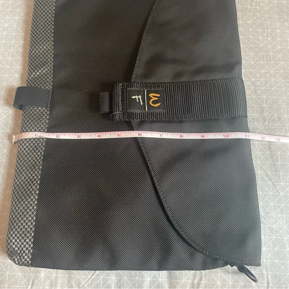 Waterfield San Francisco Padded Laptop Messenger Bag